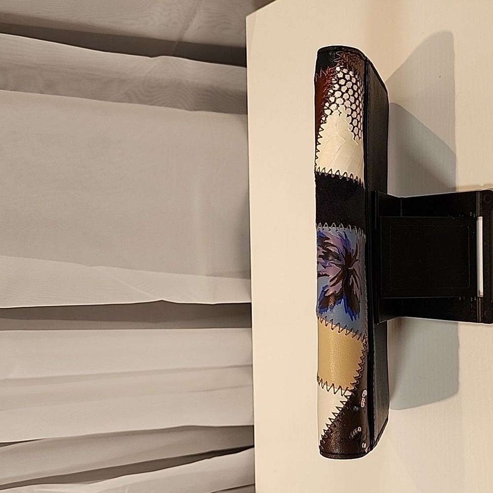 Coach Dreamer Wallet With Signature Patchwork - Picture 6 of 14